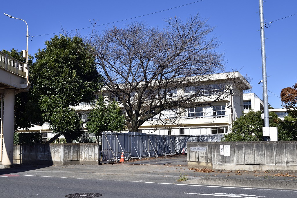 南小学校