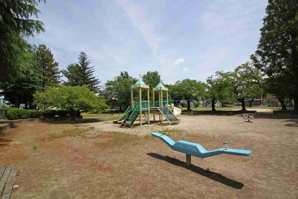 境ひがし公園
