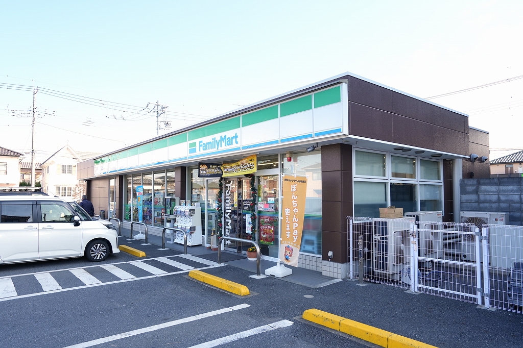 ファミリーマート館林大街道店