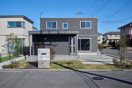 スマートハイムプレイス茂呂南