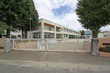 茂呂小学校
