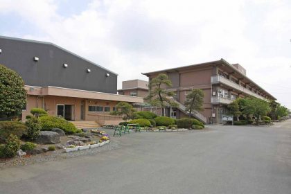 藤岡市立東中学校