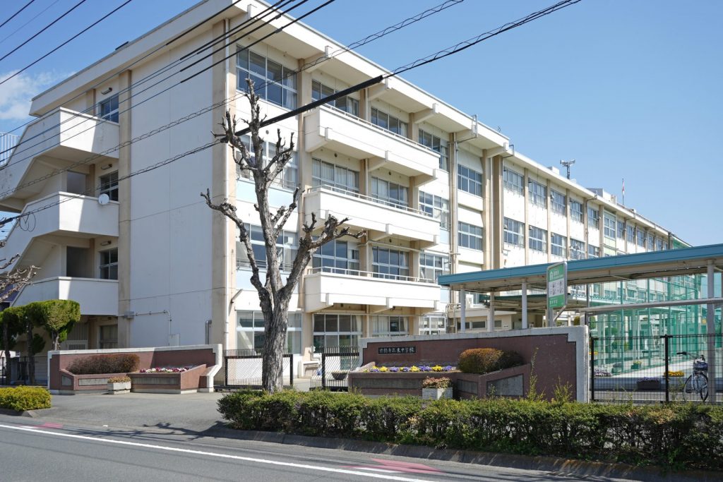 前橋市立東中学校