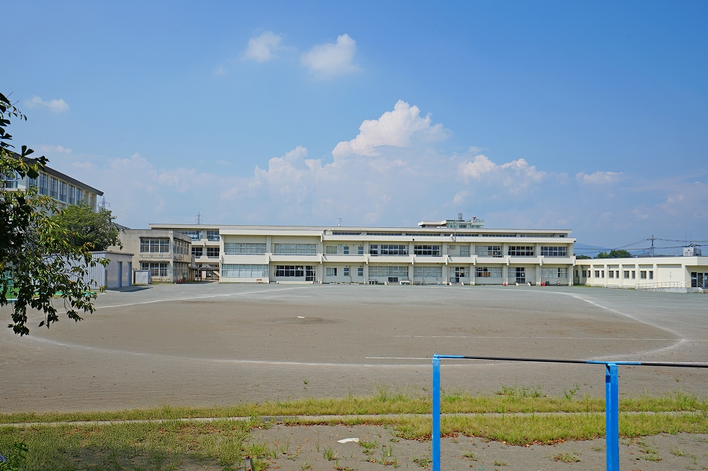 吉岡町立吉岡中学校