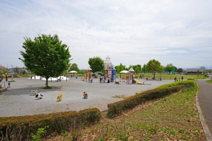 三ツ寺公園