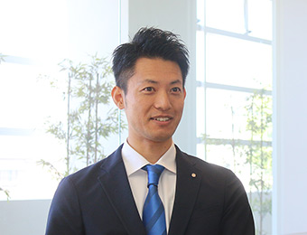 interview04 住宅営業 垣淵 太輔 働き方改革に真剣に取り組んでいる会社だから
仕事もプライベートも充実しています!