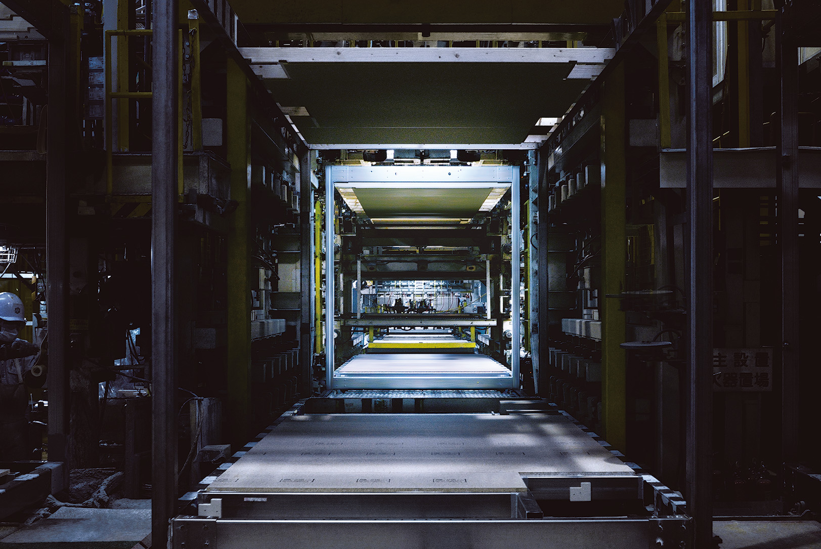 品質管理の徹底された工場生産で設計通りの「強さ」を全邸に。